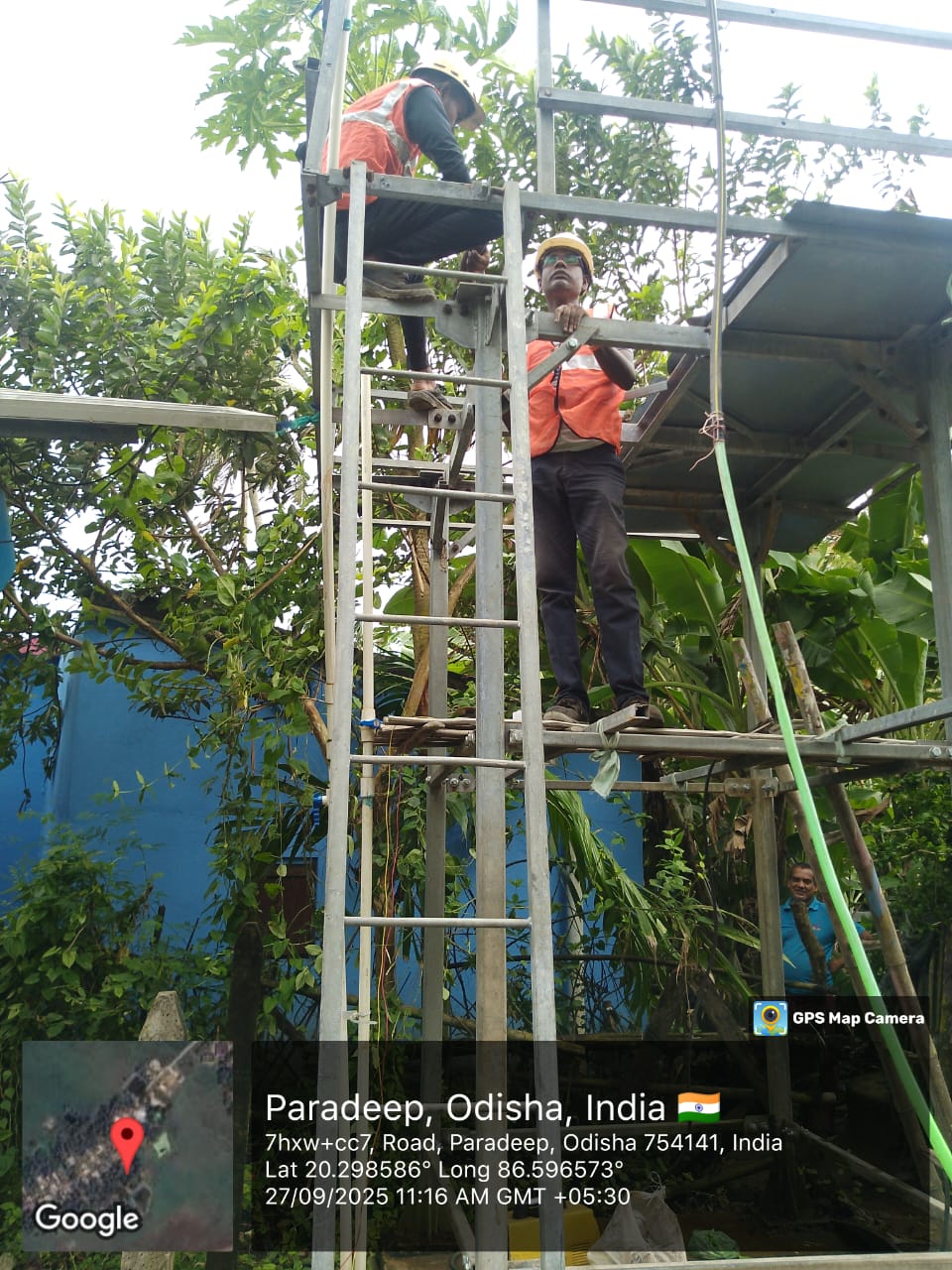 Team completing earthing and wiring at RWSS solar site, Paradeep, Jagatsinghpur